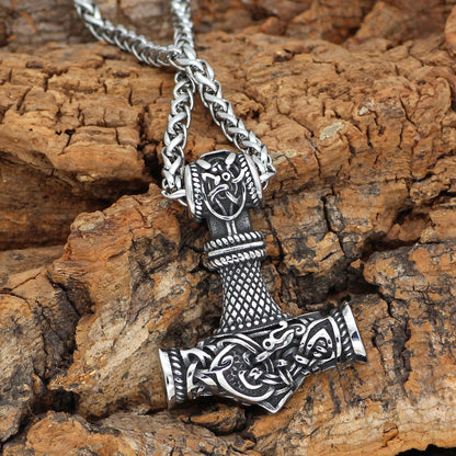 Collier Pendentif Marteau Viking Nordique avec Runes